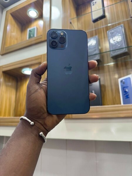 iPhone 12pro max
