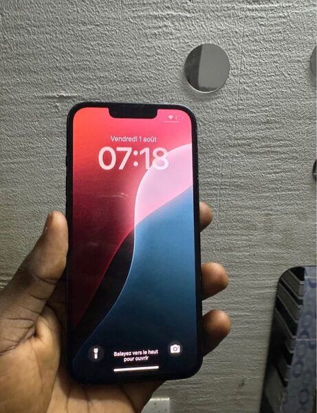 iPhone 128 Go Noir