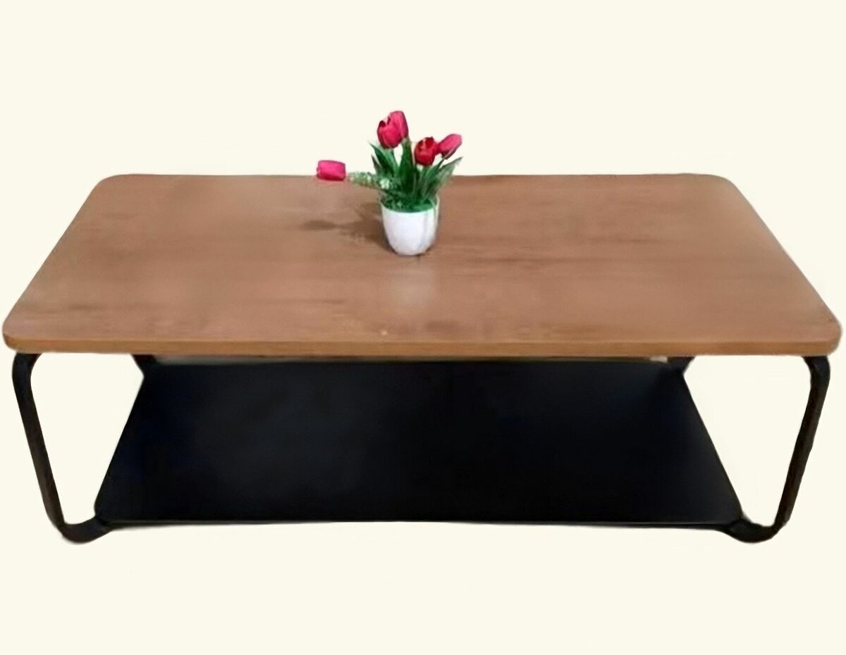 Table basse moderne en bois
