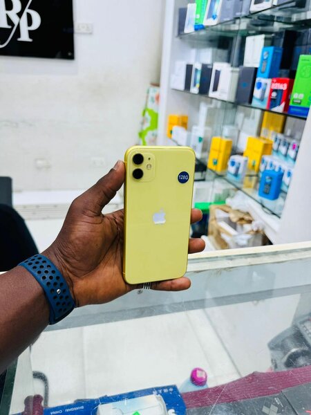 iPhone 11
