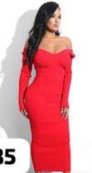 Robe coupe slim avec épaules ouvertes et décolleté profond rouge