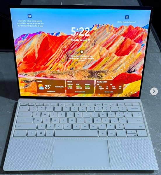 Dell XPS 9300