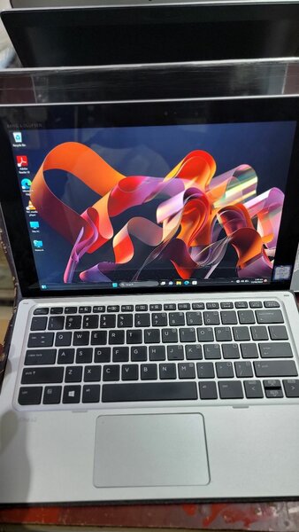 Laptop tablet