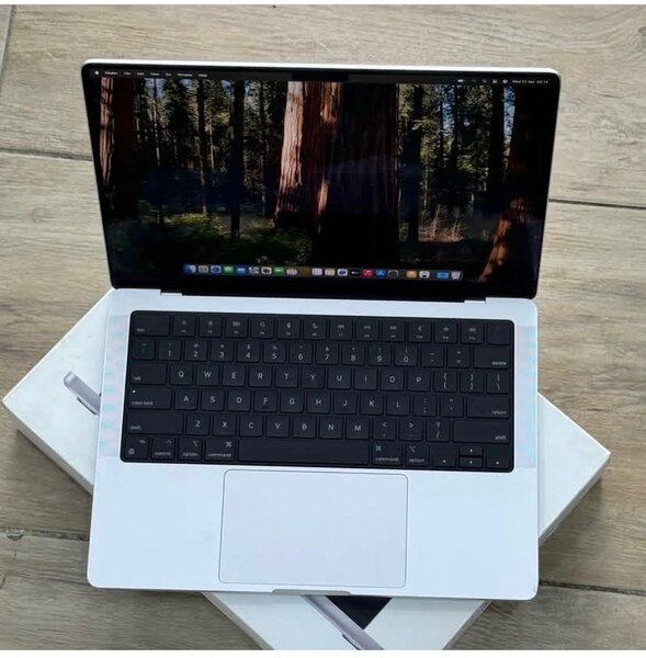 Laptop