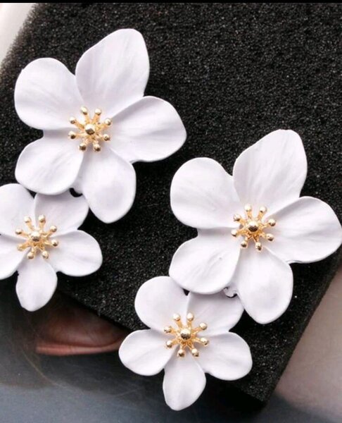 SHEIN Earrings