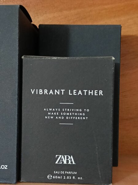 Parfum Zara Vibrant Leather