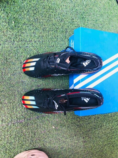 Soccer boots