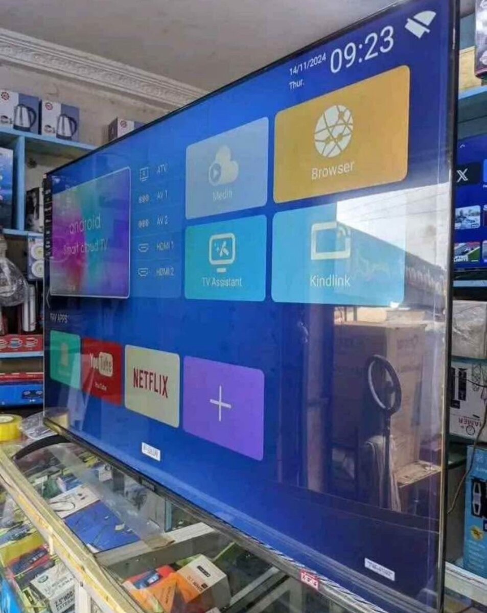 Smart TV UHD 4K 55 pouces