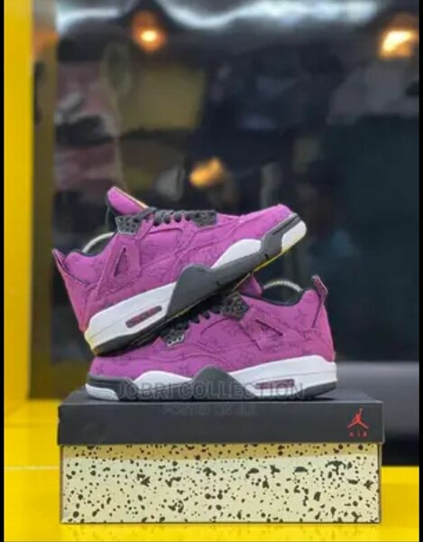 Jordan Sneakers
