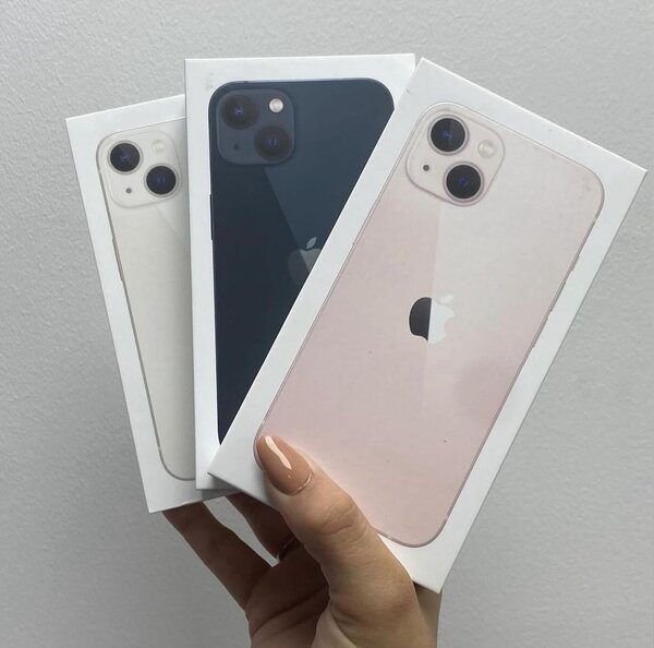 iPhone 13 