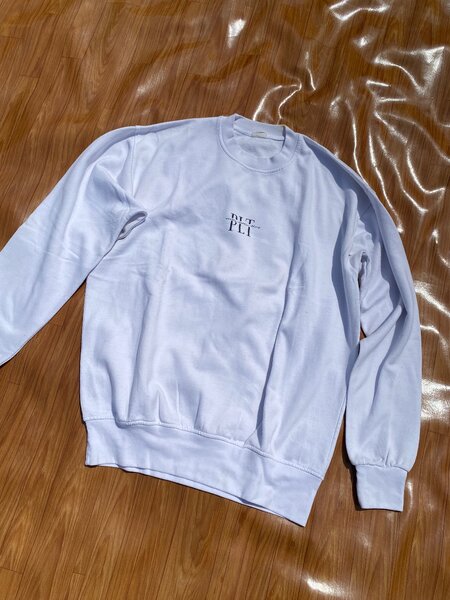 White sweatshirt unisex