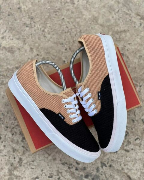 Van's authentic