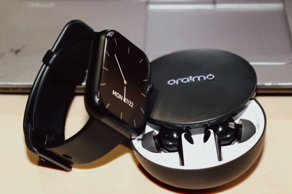 Oraimo watch ES 2