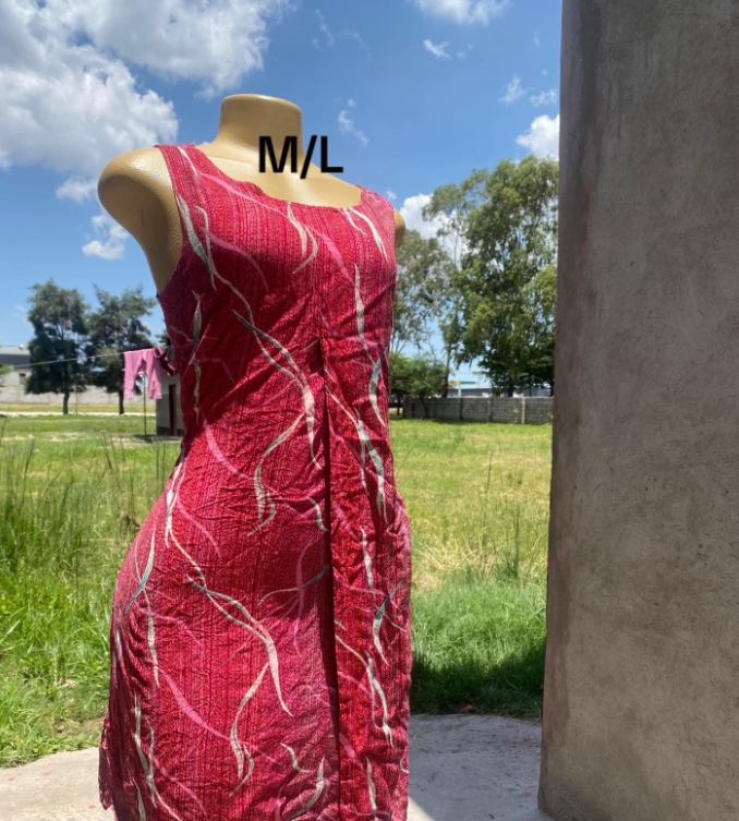 Dress red