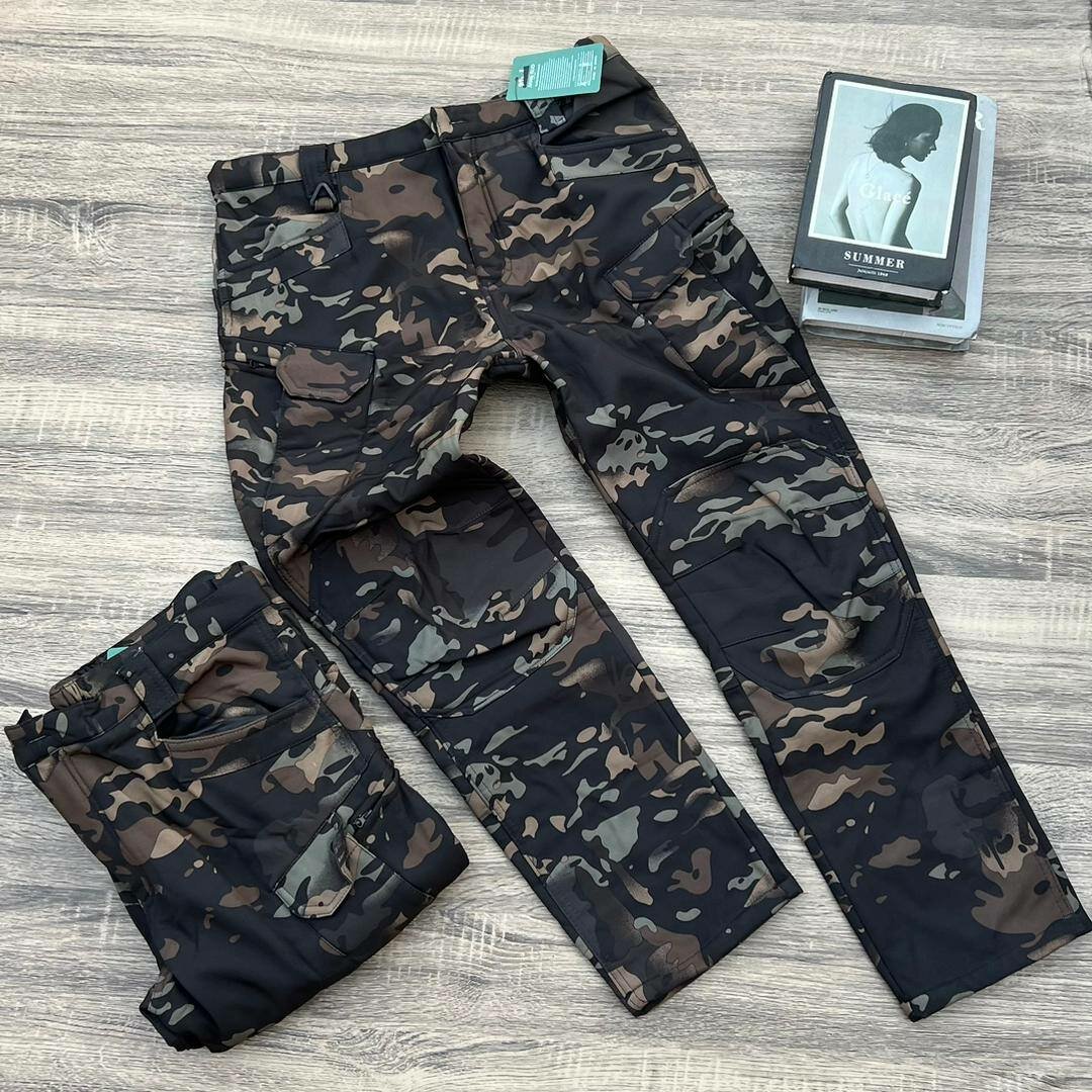 Solid joggers