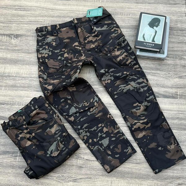 Solid joggers