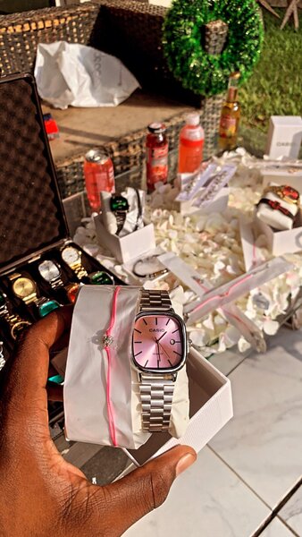 Casio fond rose