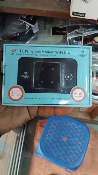 Pocket wifi