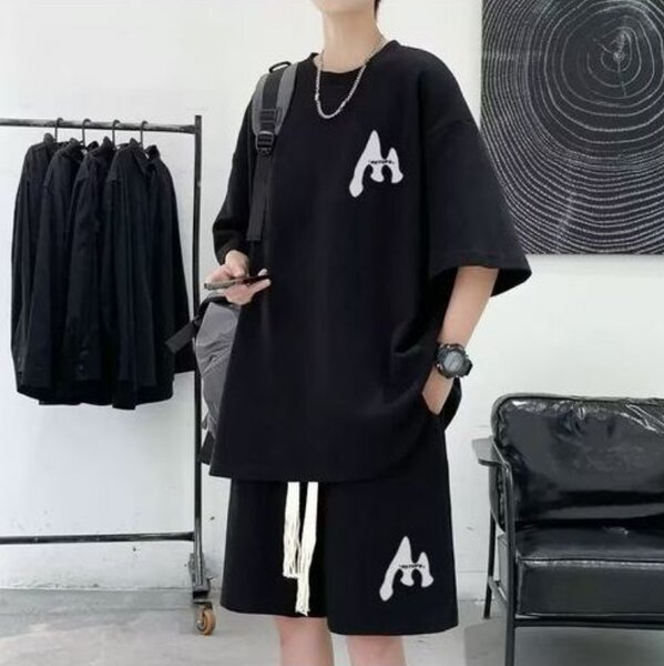 T-shirt short