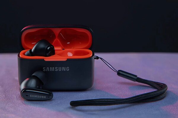 Samsung Buds