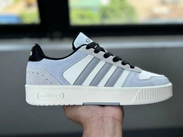 ADIDAS TENDANCE