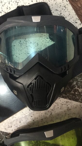 Motor Facemask