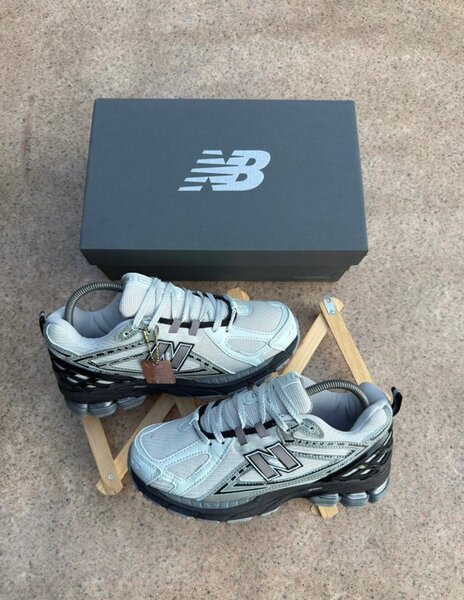 New balance 1906