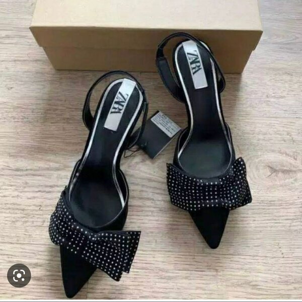 Ladies heel
