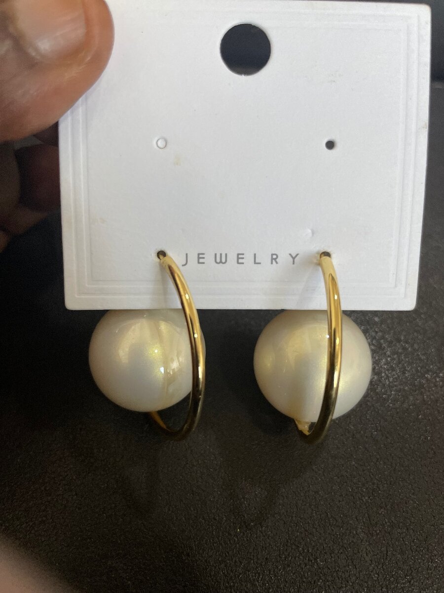 Ballin earring
