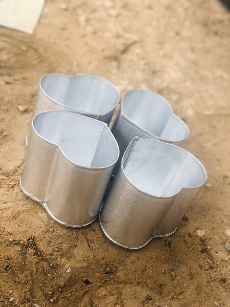 Baking pans