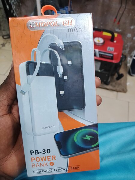 C mopol power bank