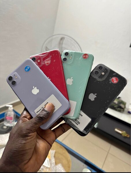 iPhone 11 simple