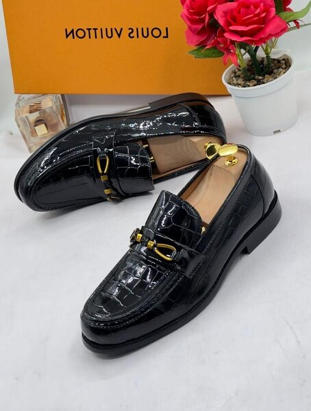 EXECUTIVE SHOE