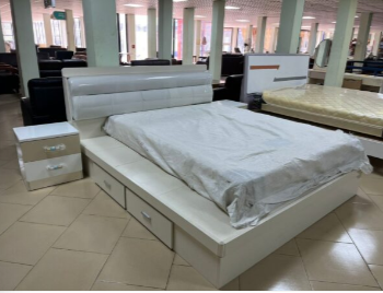 Queen Size Bed