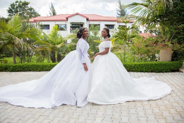 Wedding dress