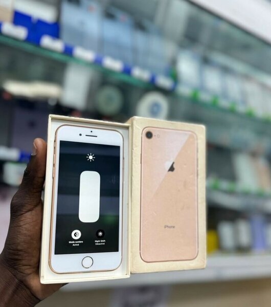 iPhone 8 64GB