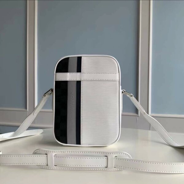 Mini sac Louis Vuitton