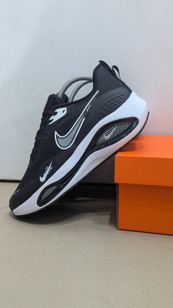 NIKE AIRMAX WINFLO
