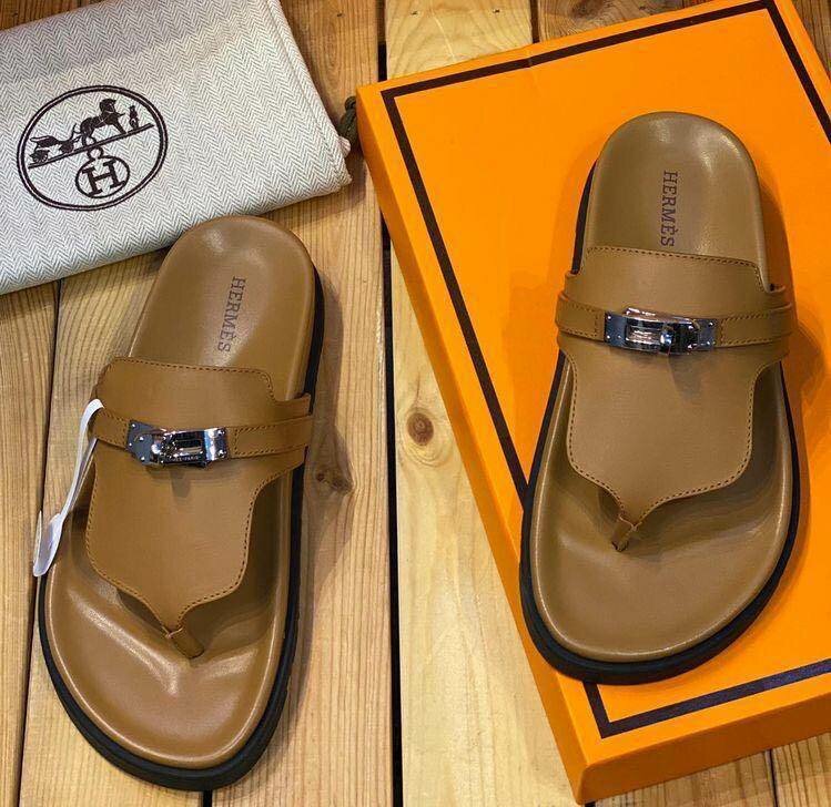 SANDALES