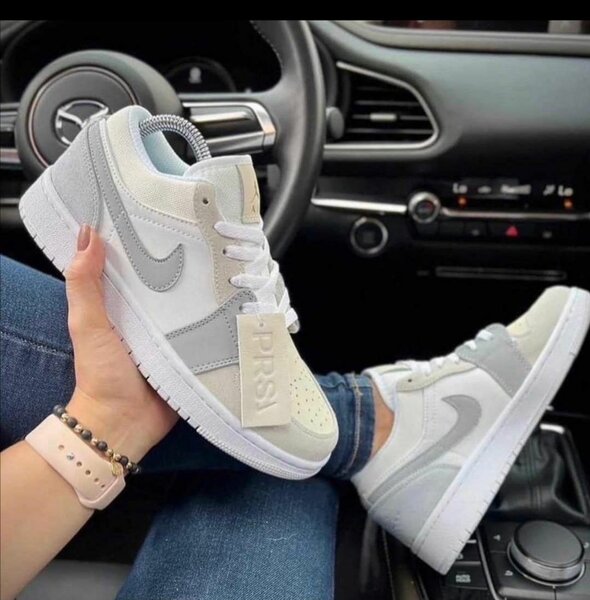 Jordan One Low