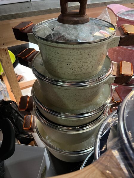 Moncoc Cookware