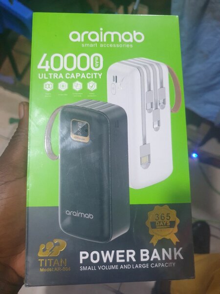 Araimo power bank 40000 ultra capacity