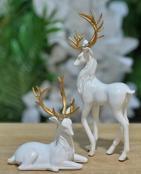 Statuettes de cerfs élégantes