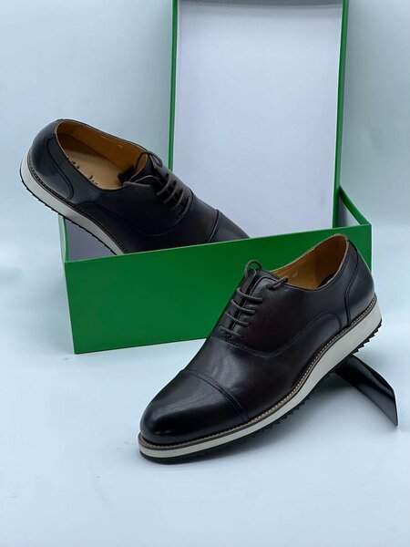 CLARKS EXECUTIVE CLASSIC