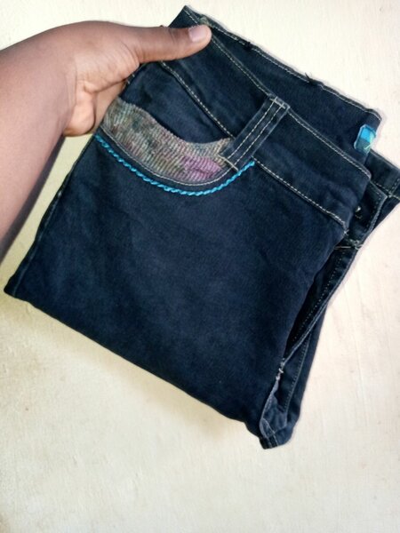 Ladies Thrift Jeans-Waist size 31