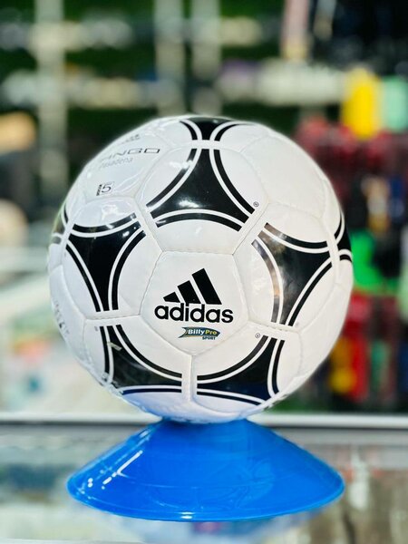 Tango balls