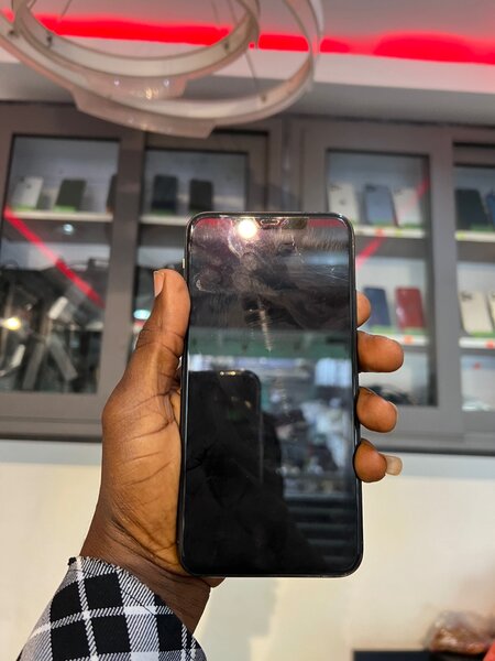 iPhone 11 Pro Max