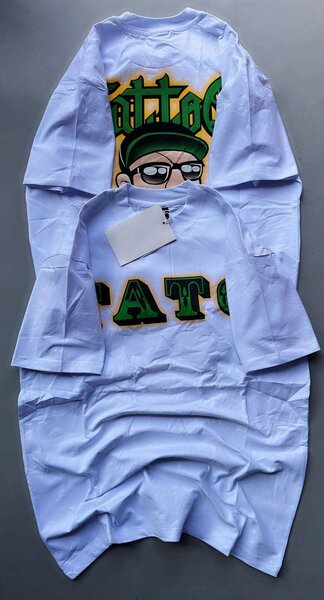 Tee-shirts