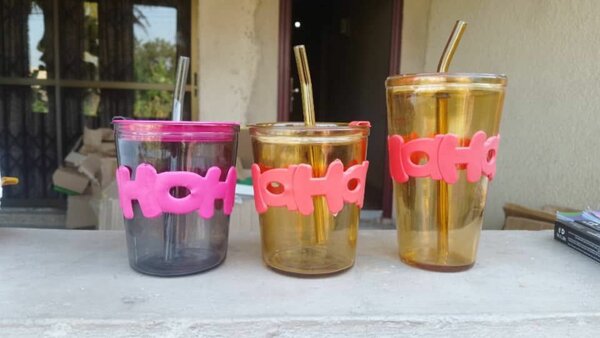 Glass mug