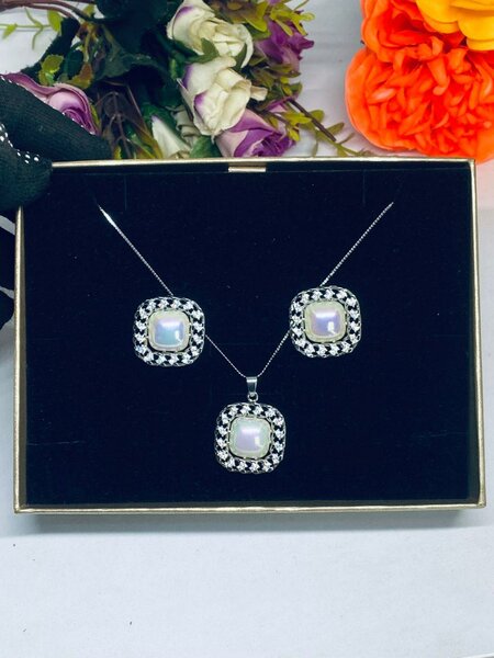 Jewelry set